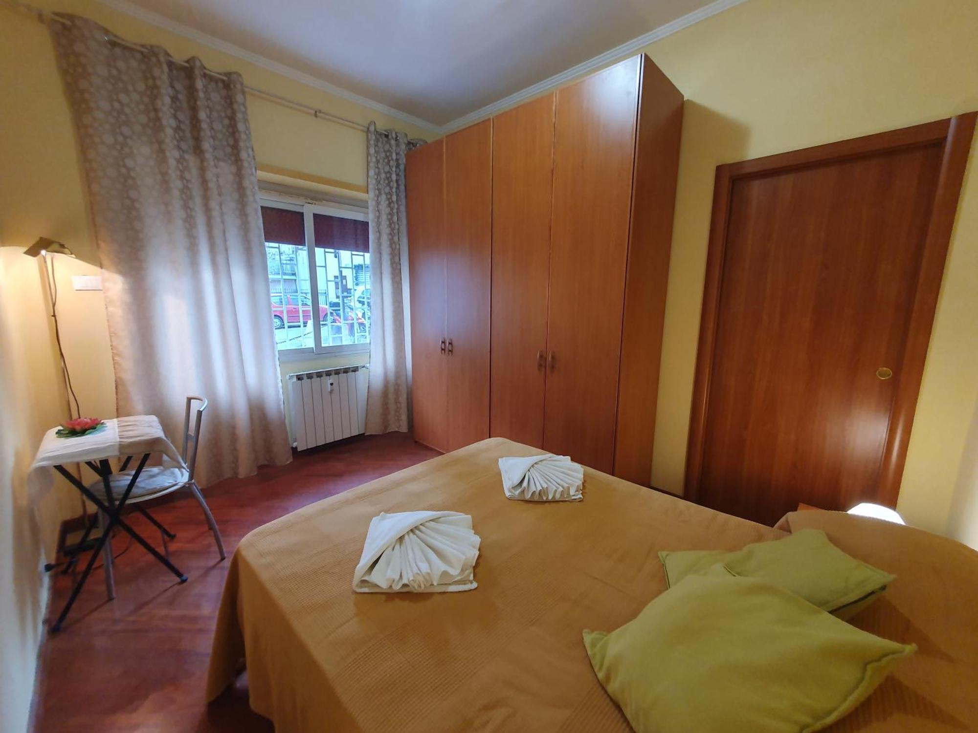 Domus Monteverde Apartment *